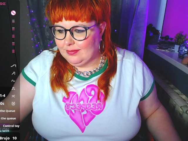 Big_Russian_Lesbians preview