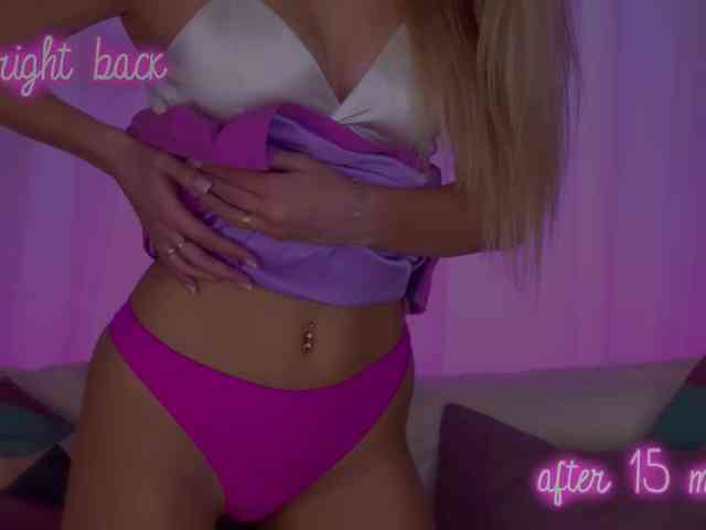 Ellie_Kisa webcam
