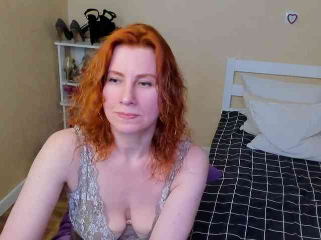 SofiaReginald Live Webcam on BongaCams