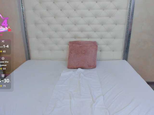 shycinderela's BongaCams show and profile