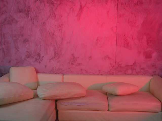 Anabelka054's BongaCams show and profile