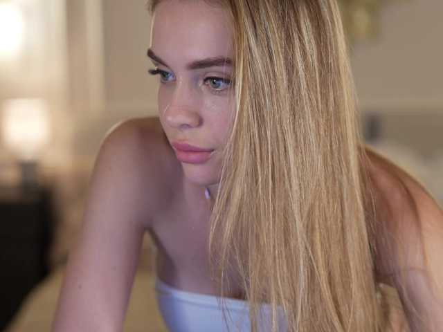 Anabelka054 from BongaCams