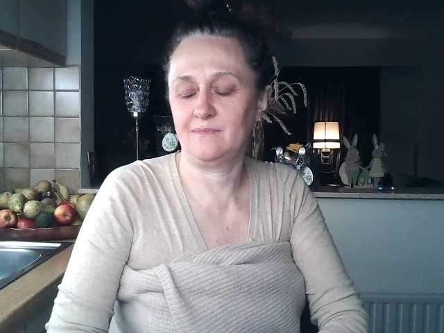 UllimOhi's BongaCams show and profile