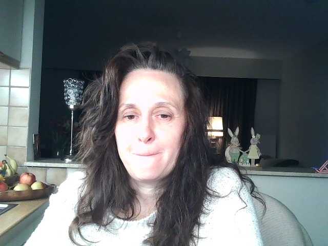 UllimOhi's BongaCams show and profile