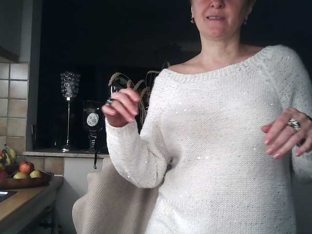 UllimOhi's BongaCams show and profile