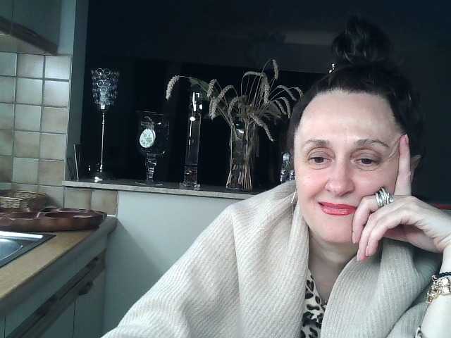 UllimOhi's BongaCams show and profile