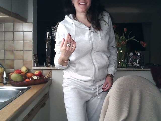 UllimOhi's BongaCams show and profile