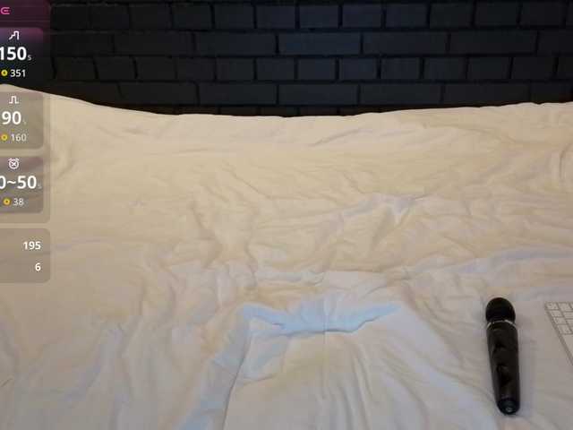 VikkiMikki's BongaCams show and profile