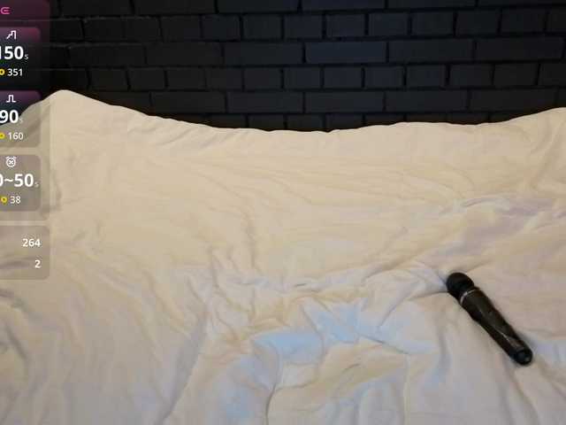 VikkiMikki's BongaCams show and profile