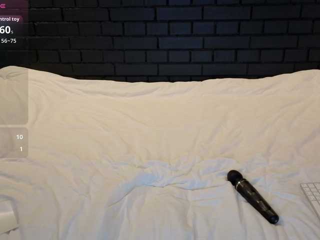 VikkiMikki's BongaCams show and profile