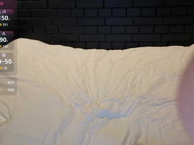 VikkiMikki's BongaCams show and profile