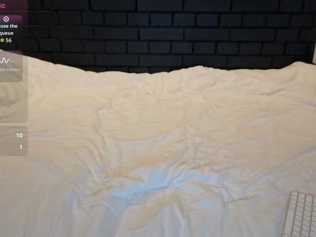 VikkiMikki's BongaCams show and profile