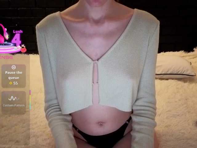 VikkiMikki Nude Live Sex Shows