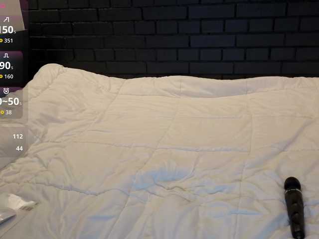 VikkiMikki's BongaCams show and profile