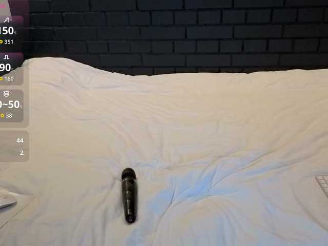 VikkiMikki's BongaCams show and profile