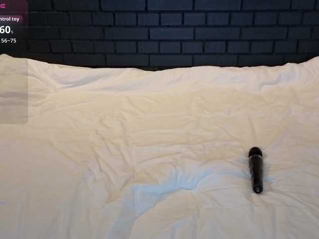 VikkiMikki's BongaCams show and profile