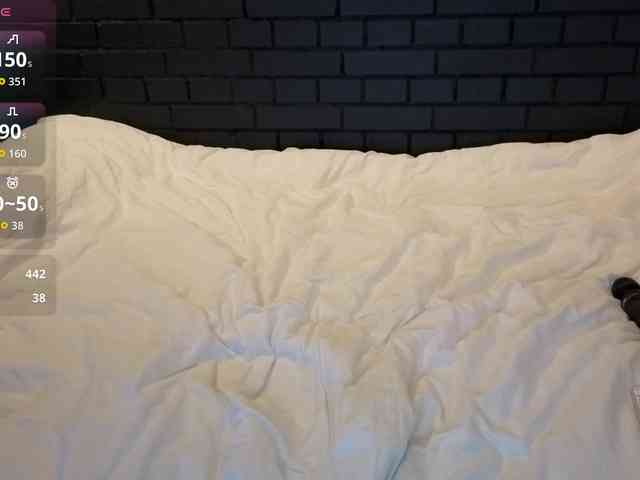 VikkiMikki Live Webcam on BongaCams