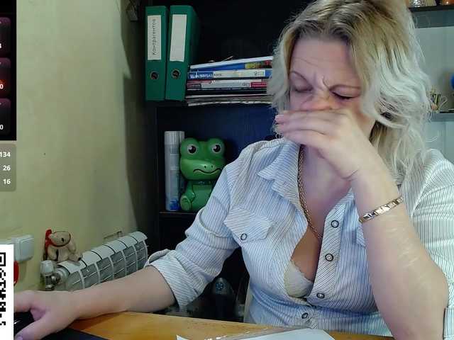 Nadin-slut's BongaCams show and profile