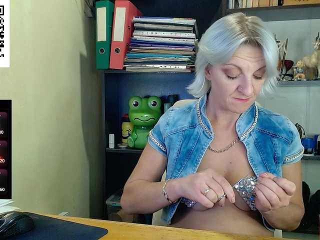 Nadin-slut from BongaCams is Freechat