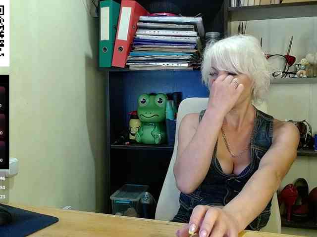 Nadin-slut webcam