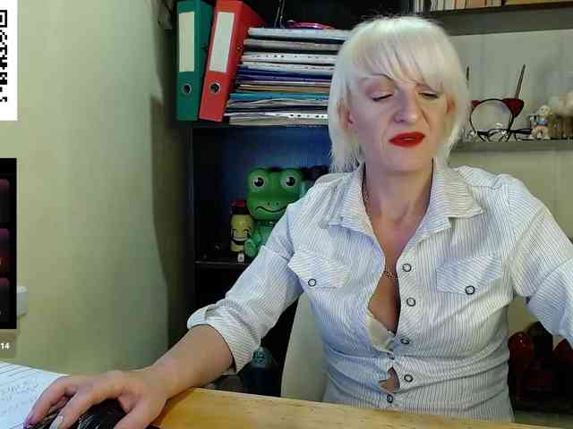 Nadin-slut webcam