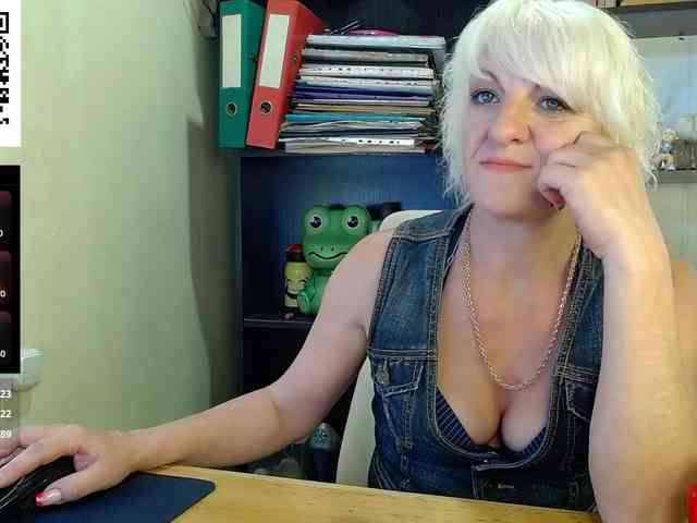 Nadin-slut webcam