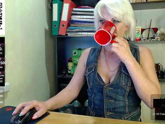 Nadin-slut webcam