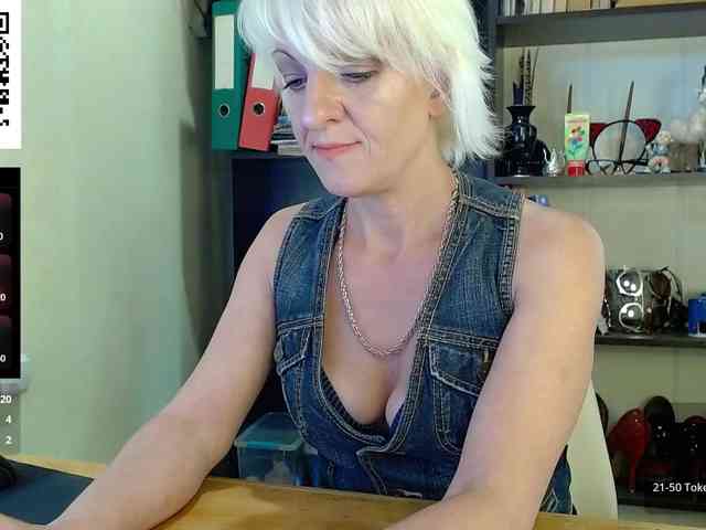 Nadin-slut webcam
