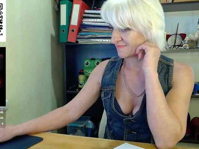 Nadin-slut webcam