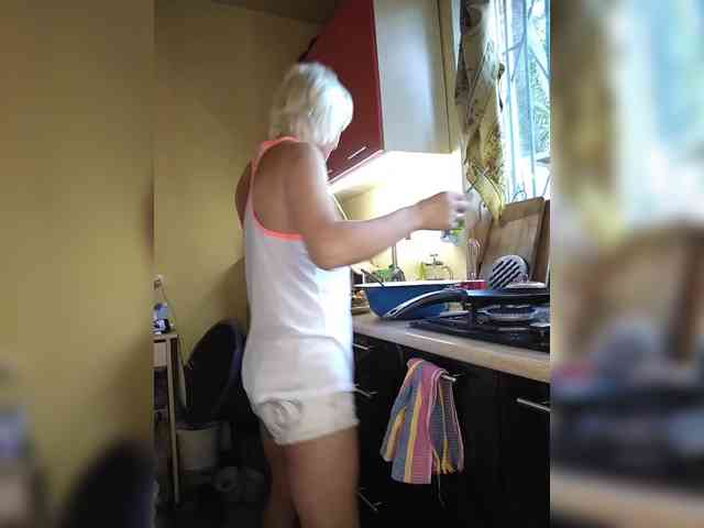 Nadin-slut webcam