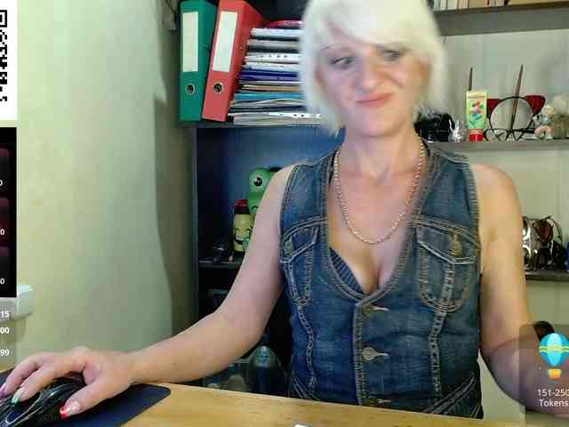 Nadin-slut webcam
