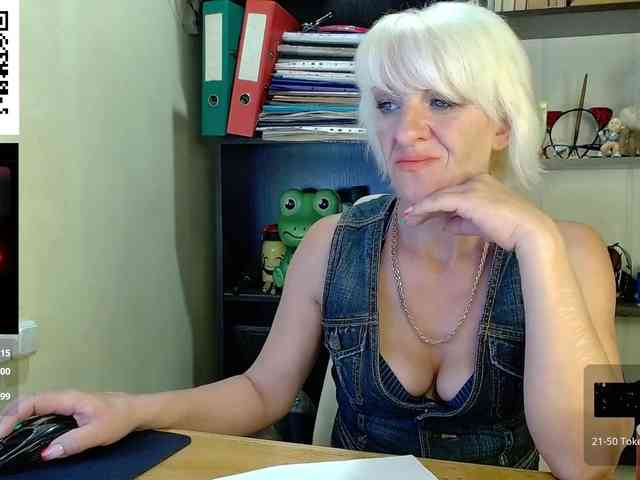 Nadin-slut webcam