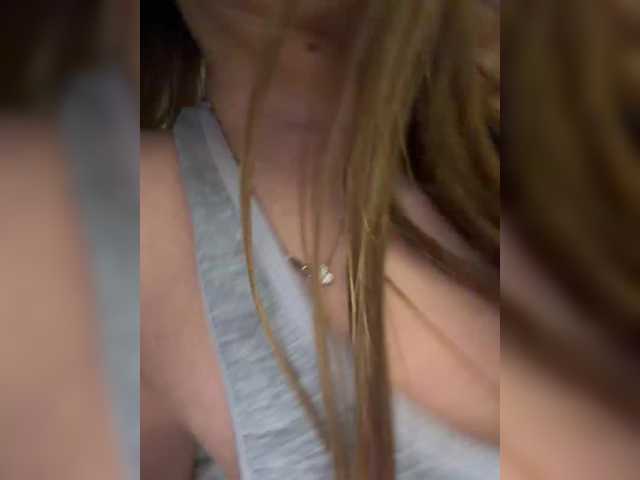 BABYVIK's BongaCams show and profile