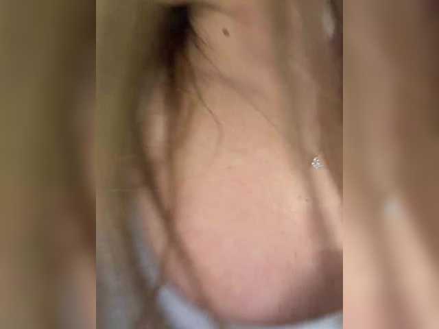 BABYVIK's BongaCams show and profile