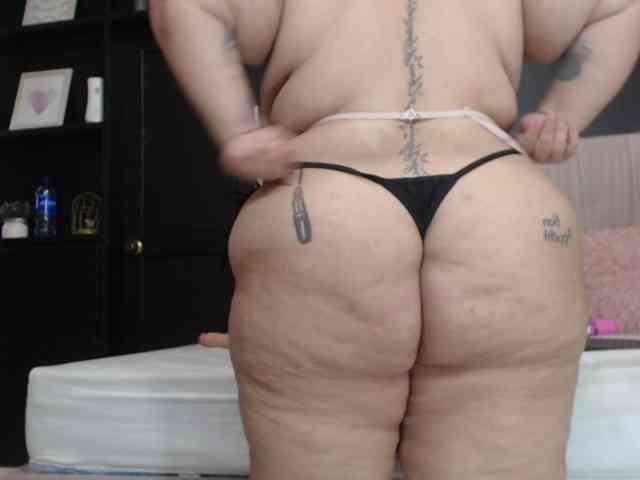 NathaliaBBW webcam