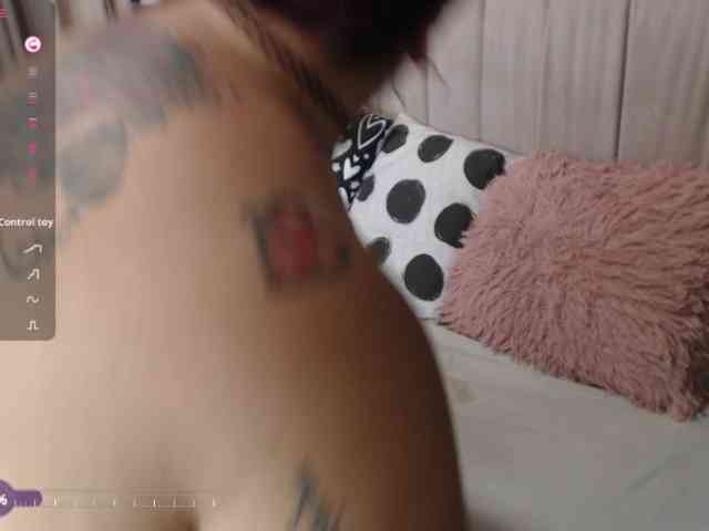 NathaliaBBW webcam