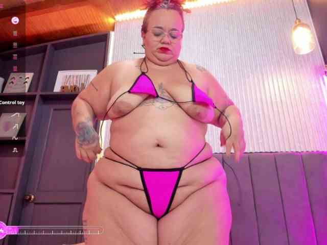 NathaliaBBW webcam