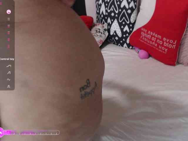 NathaliaBBW webcam
