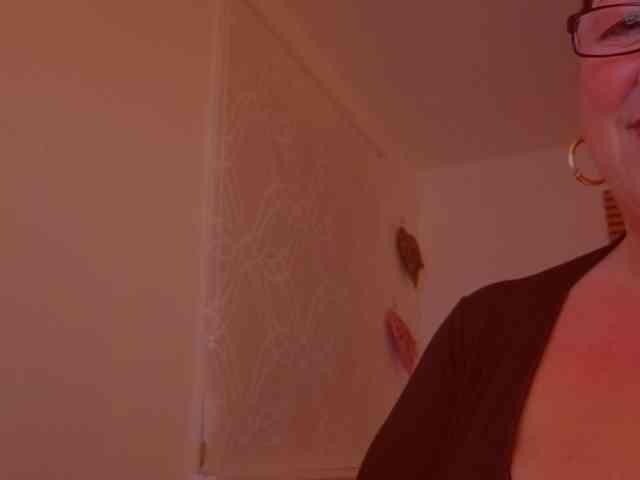 Connyat99 webcam