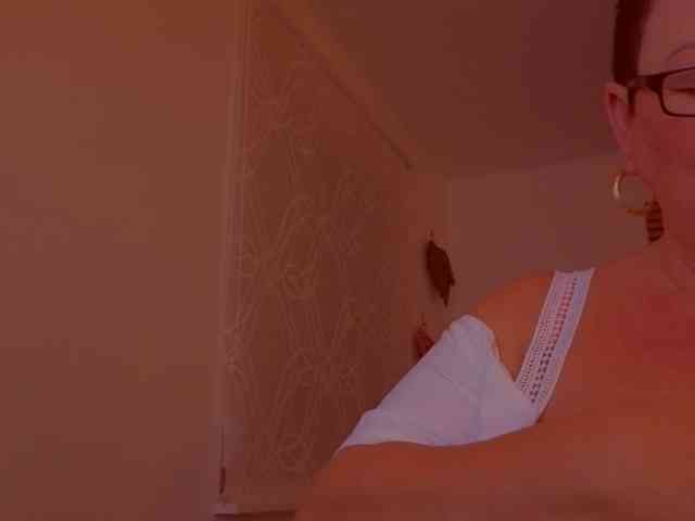 Connyat99 webcam