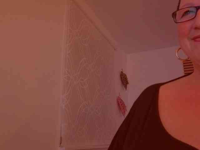 Connyat99 webcam
