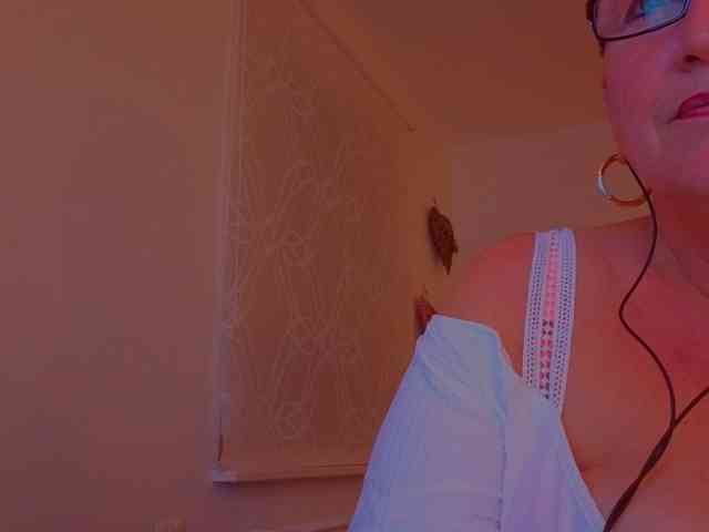Connyat99 webcam