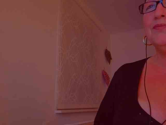 Connyat99 webcam