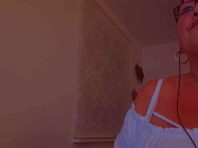 Connyat99 webcam