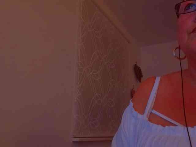 Connyat99 webcam