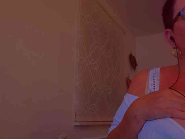Connyat99 webcam