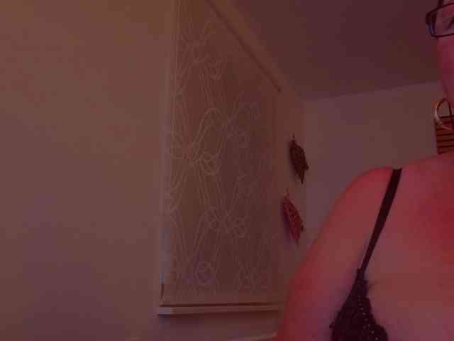 Connyat99 webcam