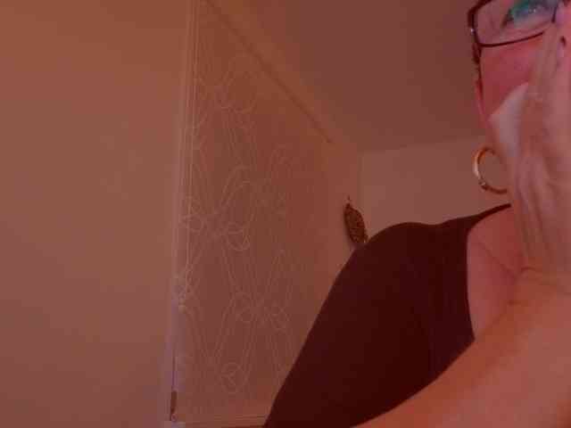 Connyat99 webcam