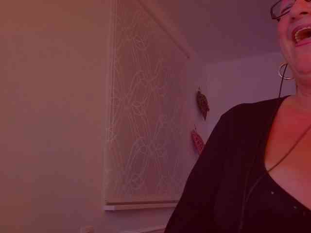Connyat99 webcam