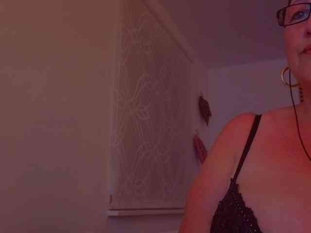 Connyat99 webcam